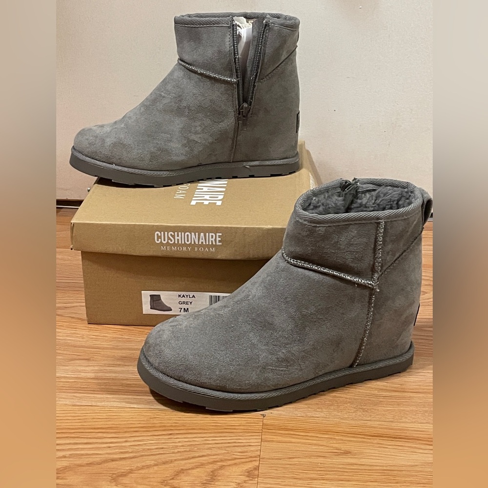 Comfort Cozy Wedge Boots